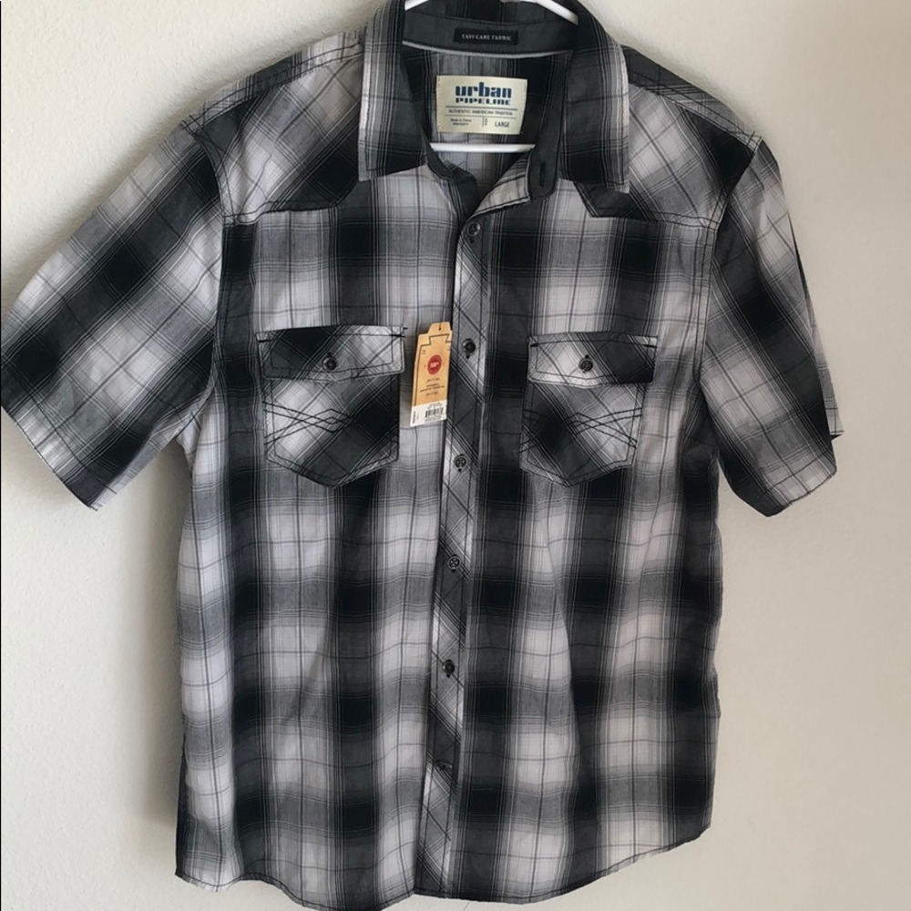 Urban Pipeline Plaid Button Down Shirt Size L